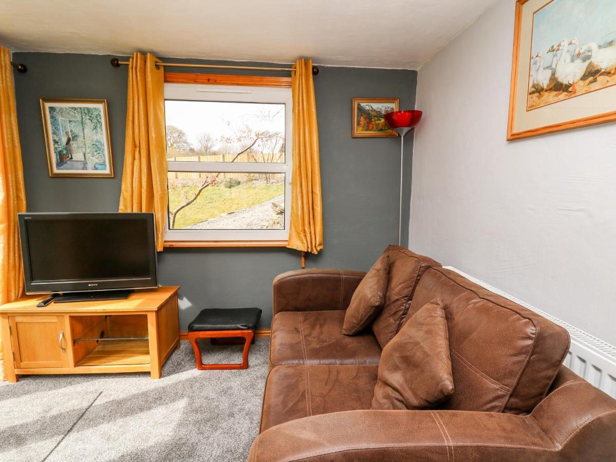 The Hen Pen Villa Llanfyrnach ภายนอก รูปภาพ